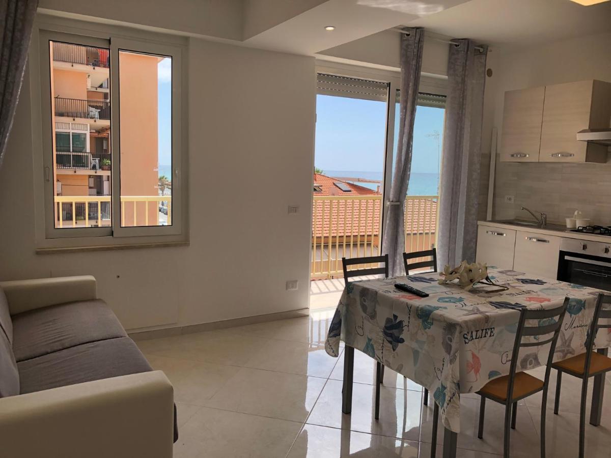 Casa Di Gio' Apartment Вентимиля Екстериор снимка